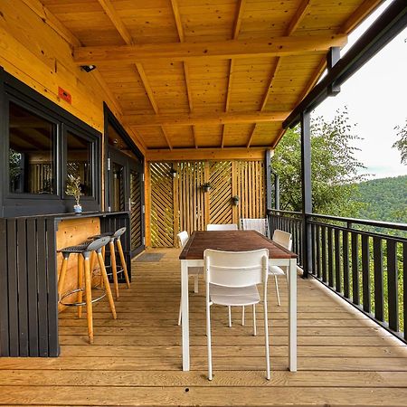 Chalet Nature Sur La Vallee De La Truyere Neuvéglise Exterior photo
